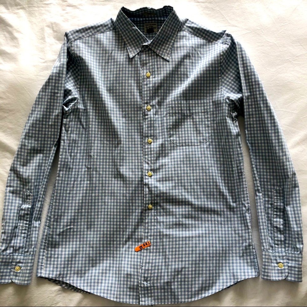 J.Crew Men’s Secret Wash Blue Gingham Long Sleeve Button Down Shirt, Medium Slim